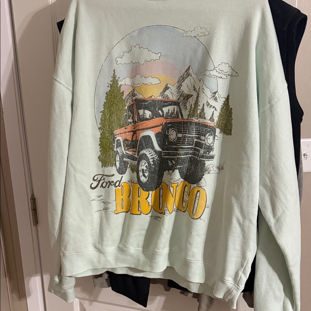 Buckle Mint Green Ford Bronco Sweatshirt